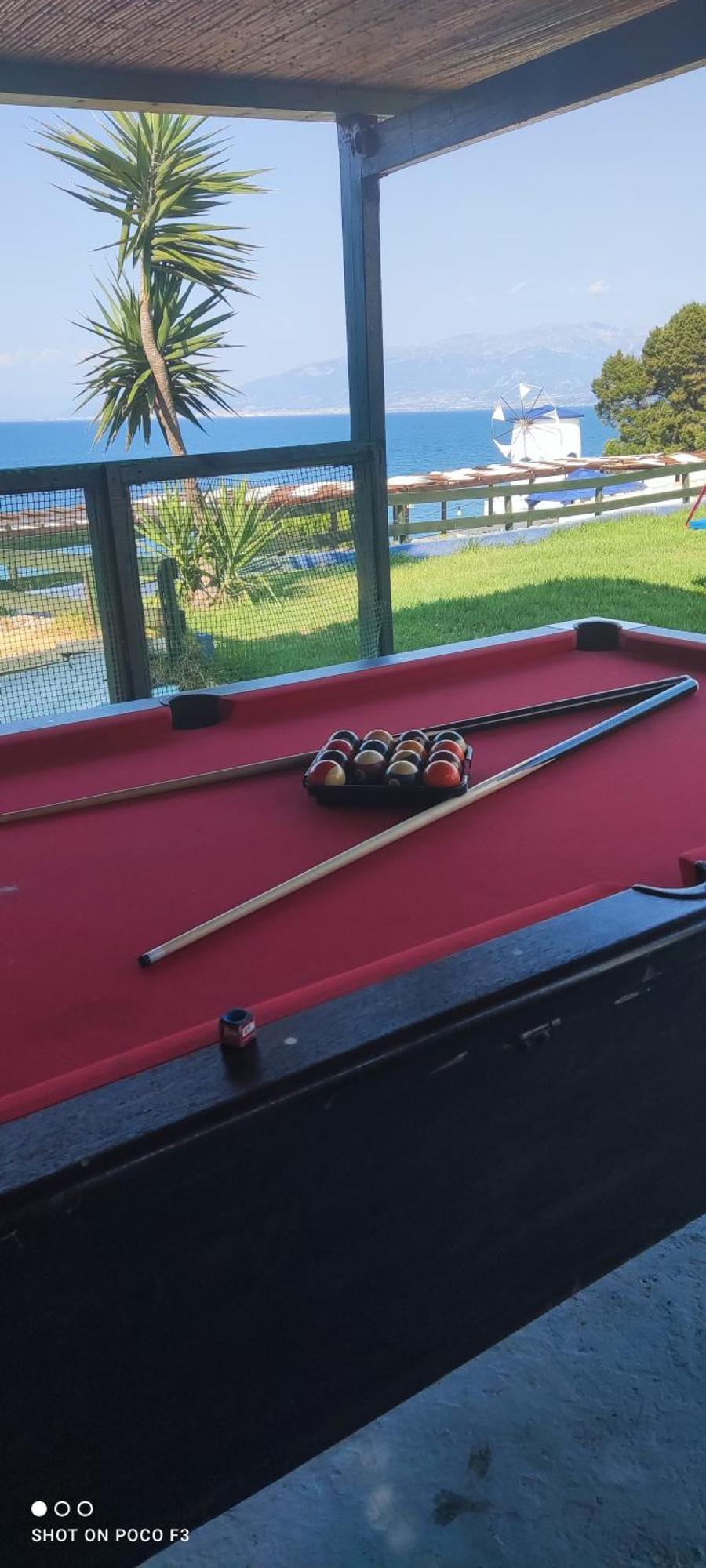Koralli Sea View Hotel Káto Ahaía Kültér fotó